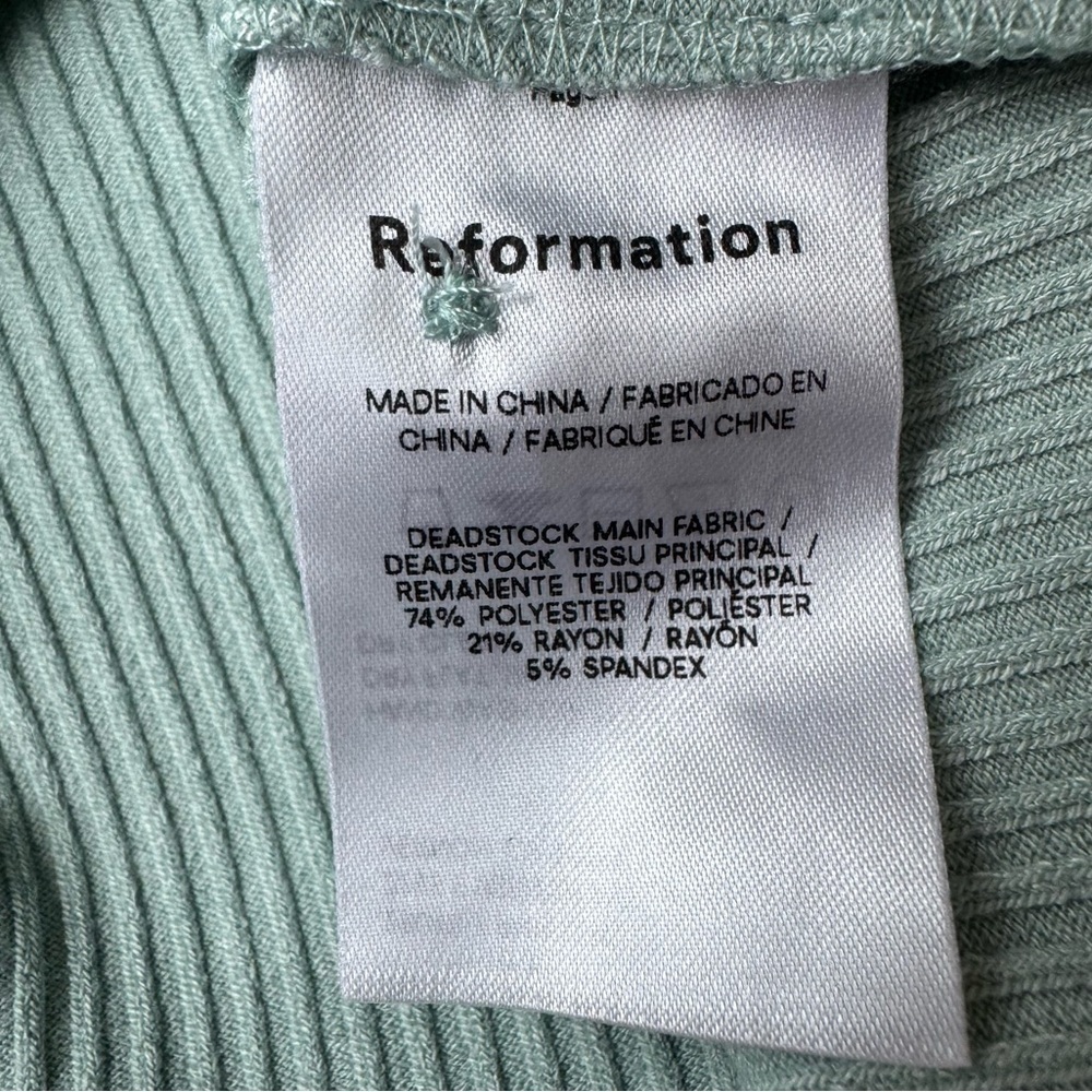 REFORMATION Niko Ribbed Cropped Cardigan Cute Knit Top in Pistachio Green XL - Picture 6 of 7